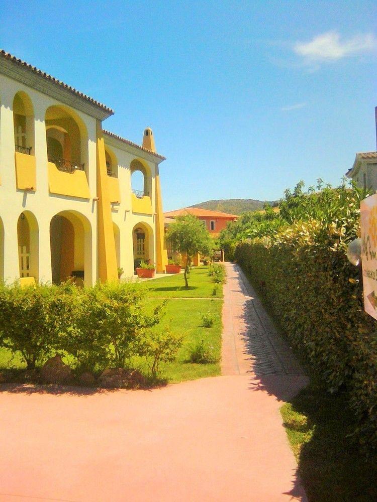 Case Vacanze San Silvestro Budoni Extérieur photo